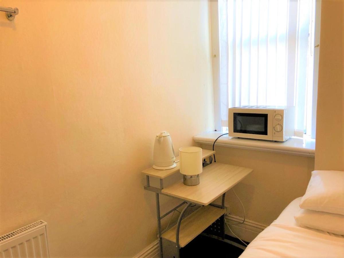Budget Rooms Crosskeys Newport Kültér fotó